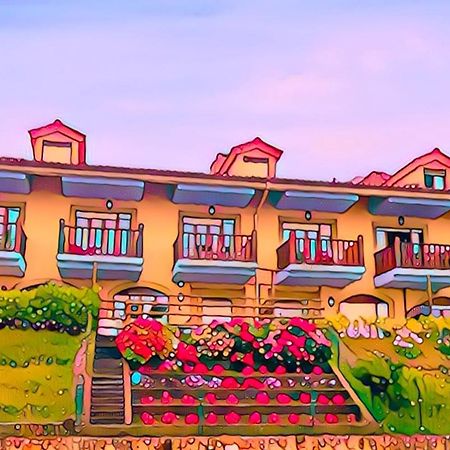 Casa De Las Flores - Apartamento Con Jardin Privado Frente A La Playa De Comillas Exteriör bild