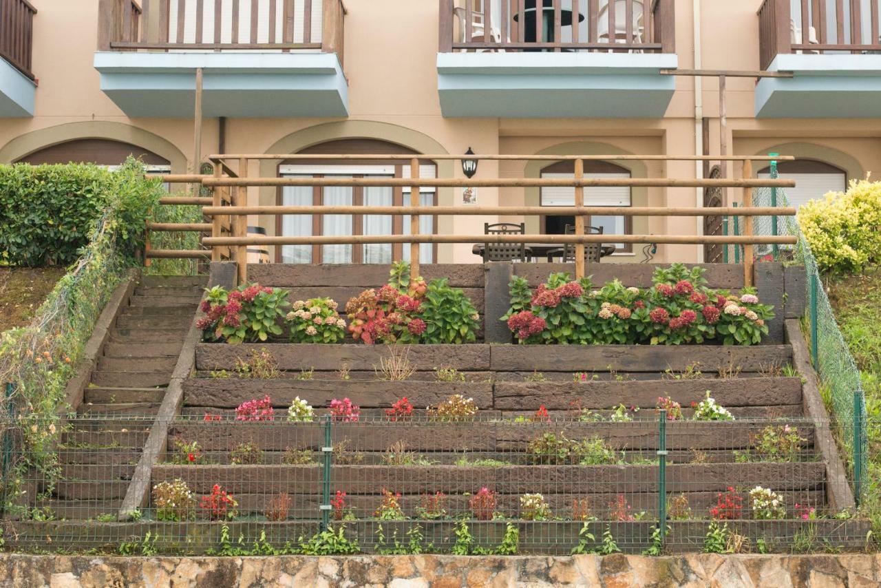 Casa De Las Flores - Apartamento Con Jardin Privado Frente A La Playa De Comillas Exteriör bild