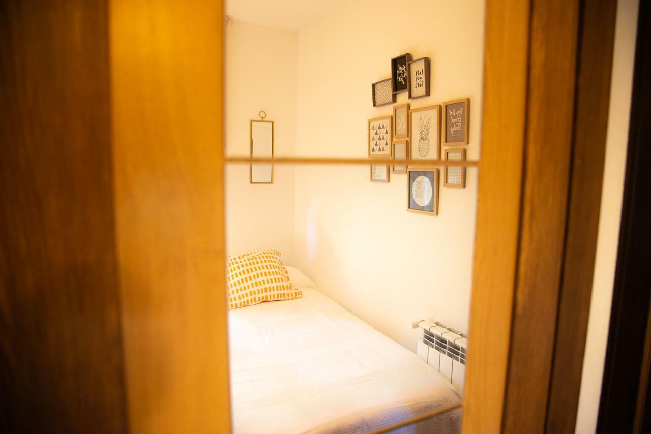 Casa De Las Flores - Apartamento Con Jardin Privado Frente A La Playa De Comillas Exteriör bild